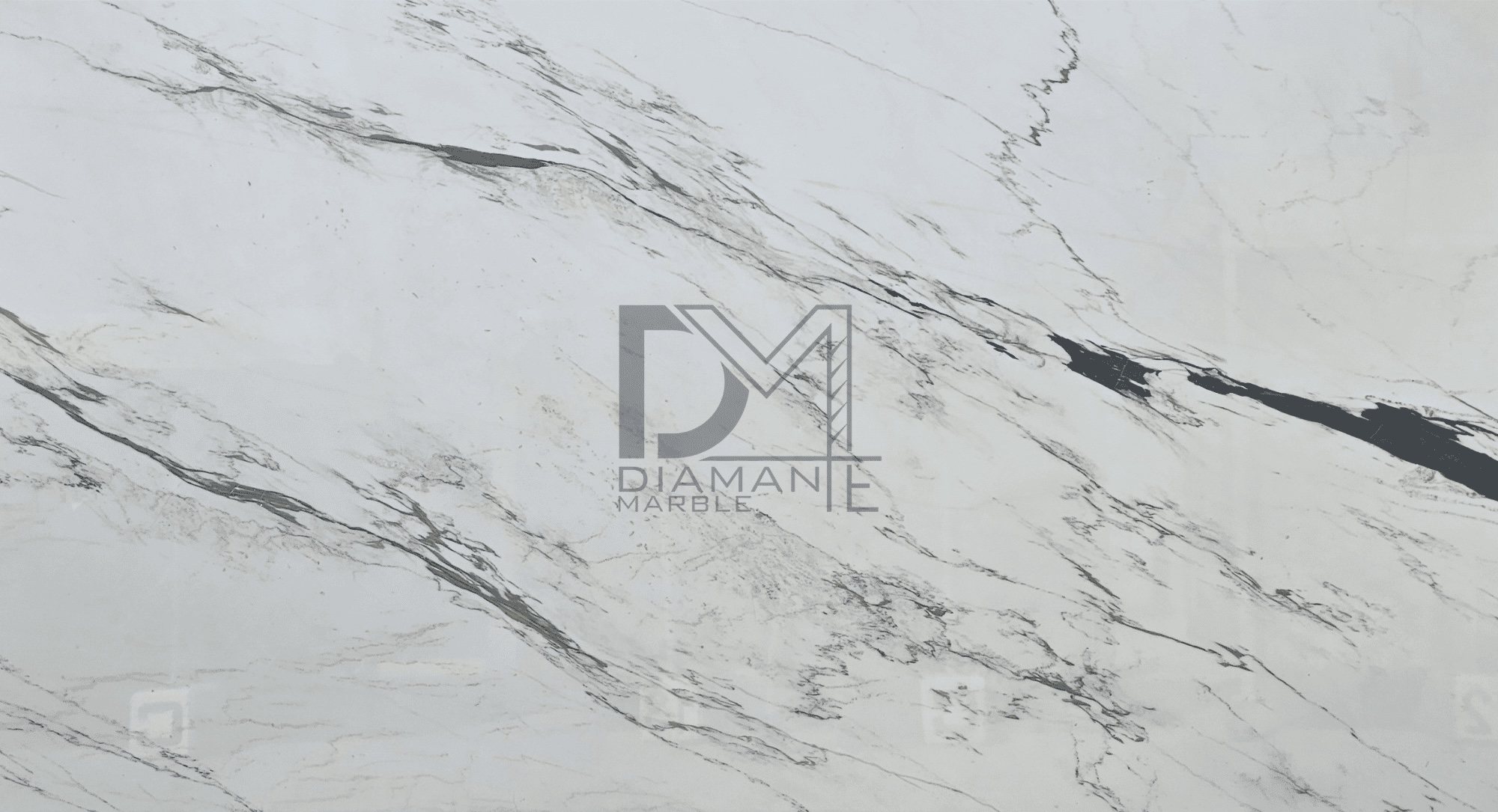 ORIENTAL WHITE